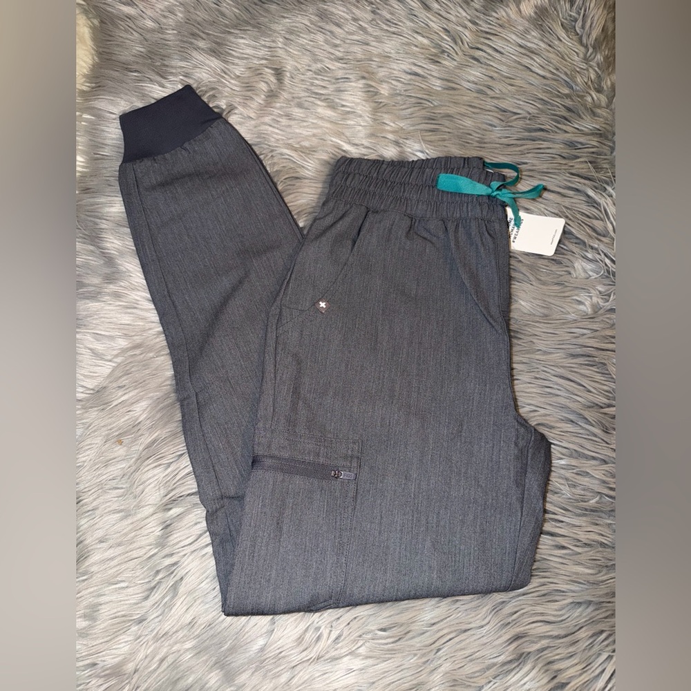 Figs scrub joggers